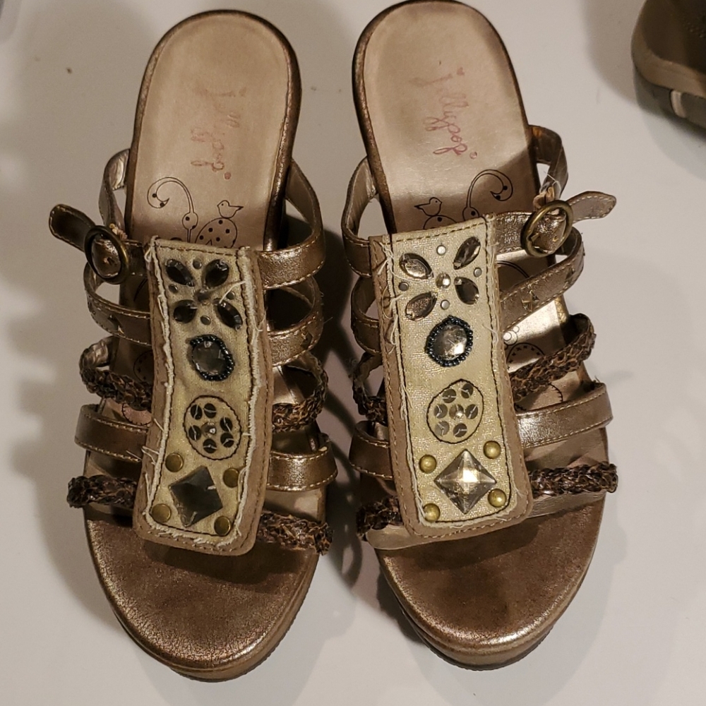 JELLYPOP Bronze Wedge Sandals-Size 7